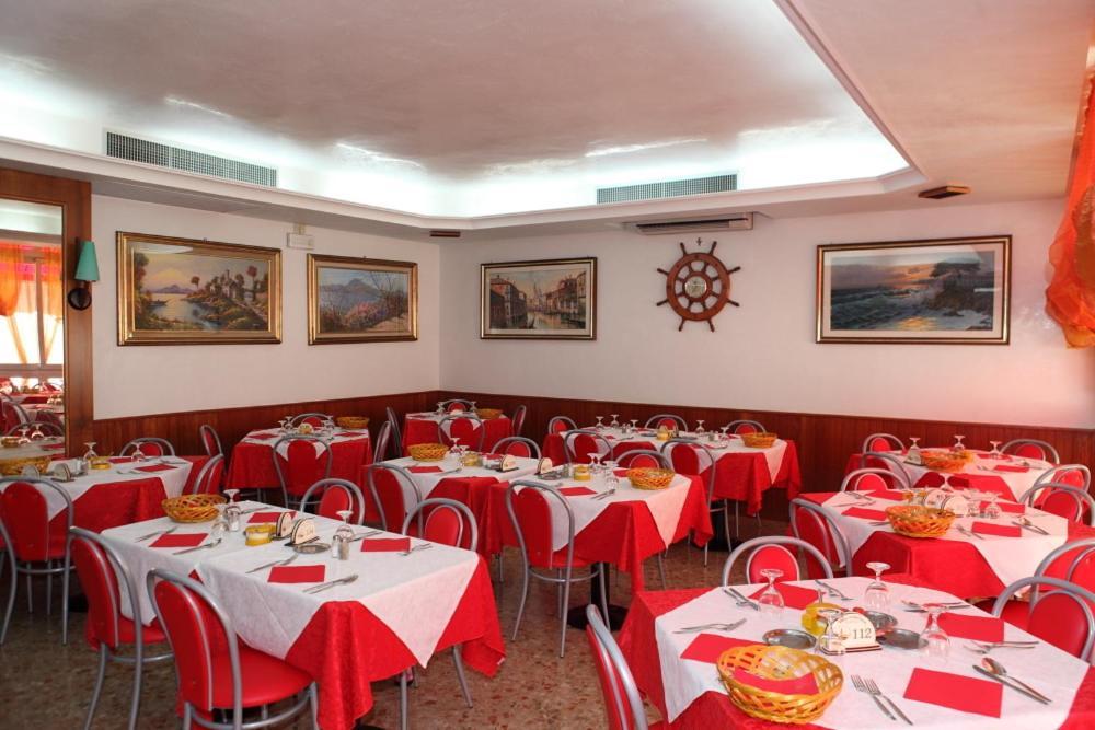 Hotel Fortuna Caorle Esterno foto