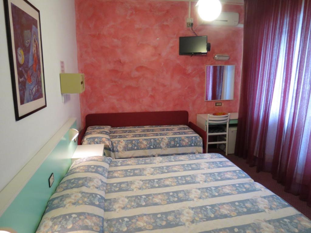 Hotel Fortuna Caorle Camera foto