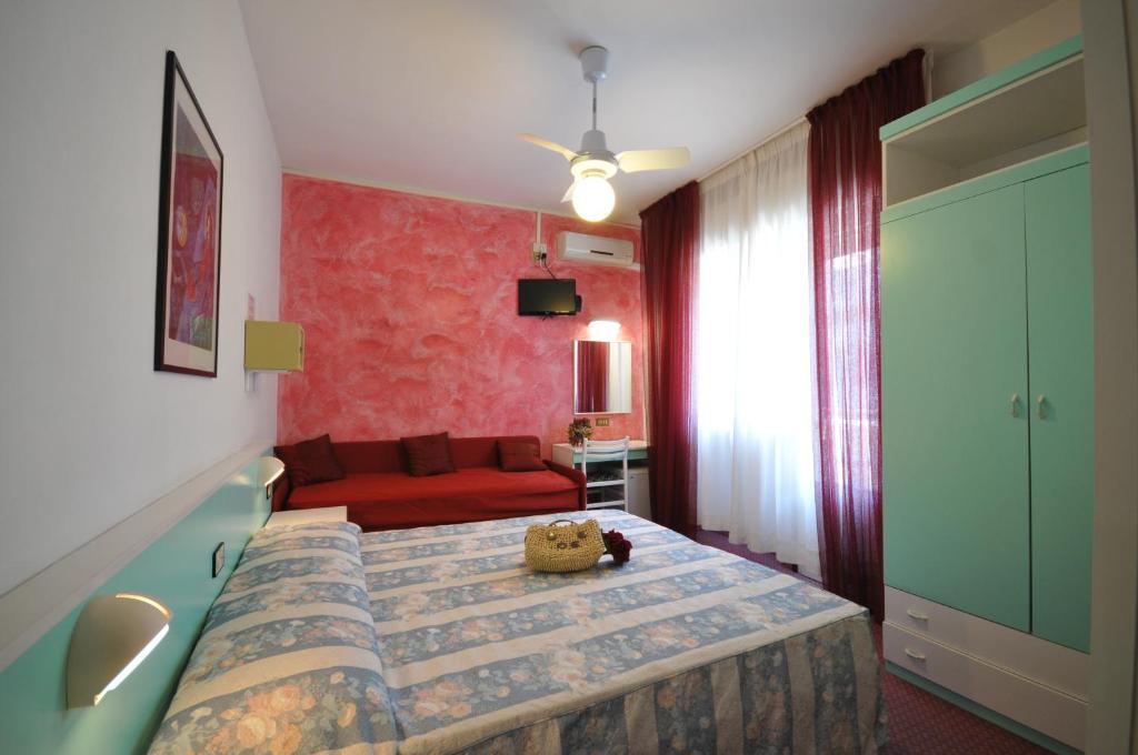 Hotel Fortuna Caorle Esterno foto